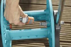 GARDENA AquaRoll S Slangenwagenset - Incl. 20 M Classic Slang -Gardena Winkel gardena aquaroll s slangenwagenset incl 20 m classic slang 1619704716 l