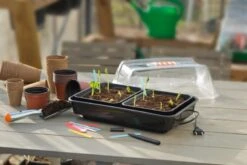 Nature Kweekkas Verwarmd 38x24cm -Gardena Winkel nature kweekkas verwarmd 38x24cm 800x534 6214a0269747c l